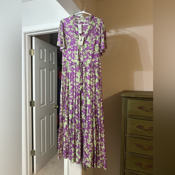 Easel Purple and Green Floral Print Maxi Dress NWT - Picture 2 of 15